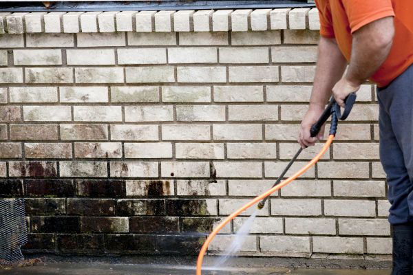 Outdoor Brick Cleaning